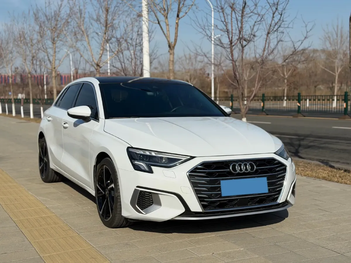 2022 Audi A3 1.4T 150HP L4 7DCT,autocango,china used car exporter,china ev exporter,chinese used car exporter,chinese used ev exporter