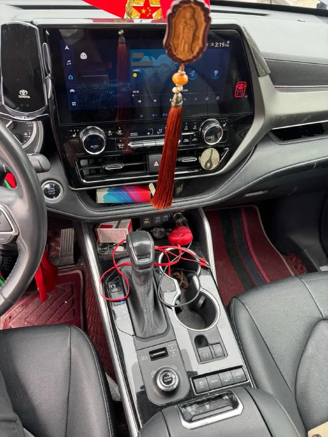 2022 Toyota Highlander 2.0T 248HP L4 8AT,autocango,china used car exporter,china ev exporter,chinese used car exporter,chinese used ev exporter