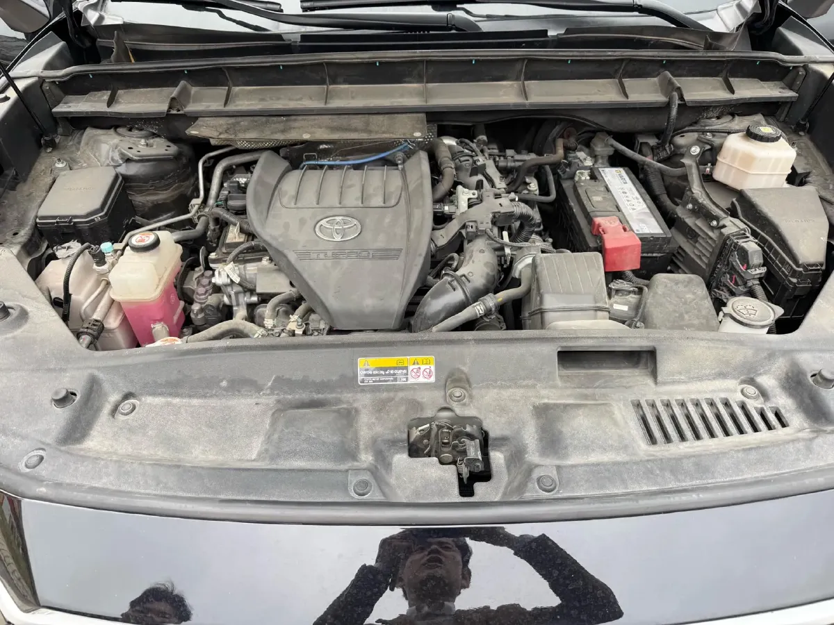 2022 Toyota Highlander 2.0T 248HP L4 8AT,autocango,china used car exporter,china ev exporter,chinese used car exporter,chinese used ev exporter