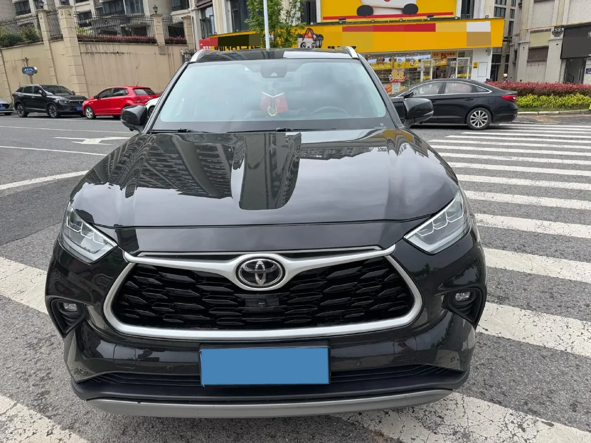 2022 Toyota Highlander 2.0T 248HP L4 8AT,autocango,china used car exporter,china ev exporter,chinese used car exporter,chinese used ev exporter