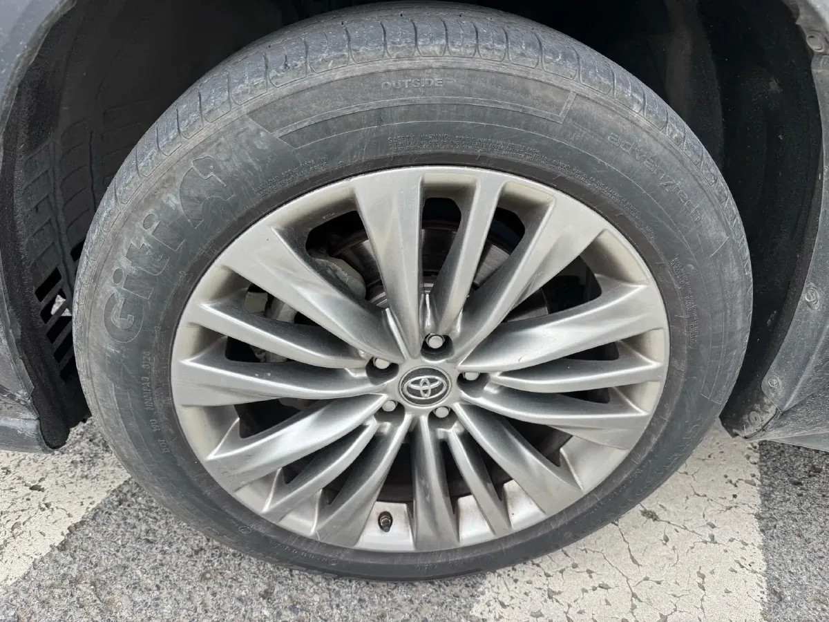 2022 Toyota Highlander 2.0T 248HP L4 8AT,autocango,china used car exporter,china ev exporter,chinese used car exporter,chinese used ev exporter