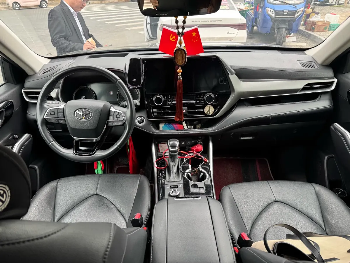 2022 Toyota Highlander 2.0T 248HP L4 8AT,autocango,china used car exporter,china ev exporter,chinese used car exporter,chinese used ev exporter