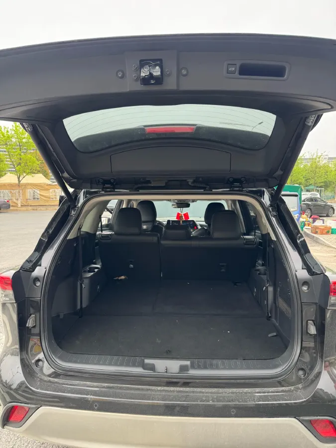 2022 Toyota Highlander 2.0T 248HP L4 8AT,autocango,china used car exporter,china ev exporter,chinese used car exporter,chinese used ev exporter