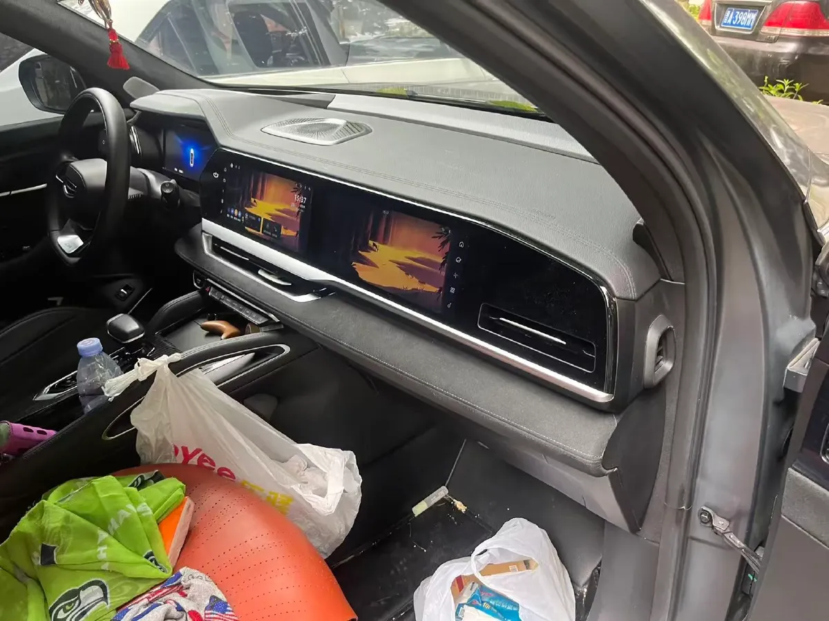 2024 Geely Monjaro 2.0T 238HP L4 8AT,autocango,china used car exporter,china ev exporter,chinese used car exporter,chinese used ev exporter