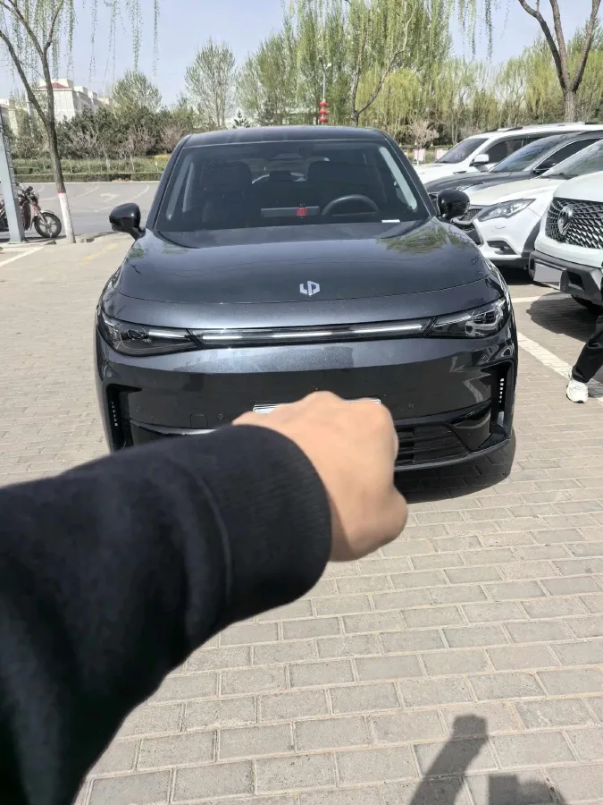 2024 Leapmotor C10 1.5L 95HP L4 REEV 28.4KWH,autocango,china used car exporter,china ev exporter,chinese used car exporter,chinese used ev exporter