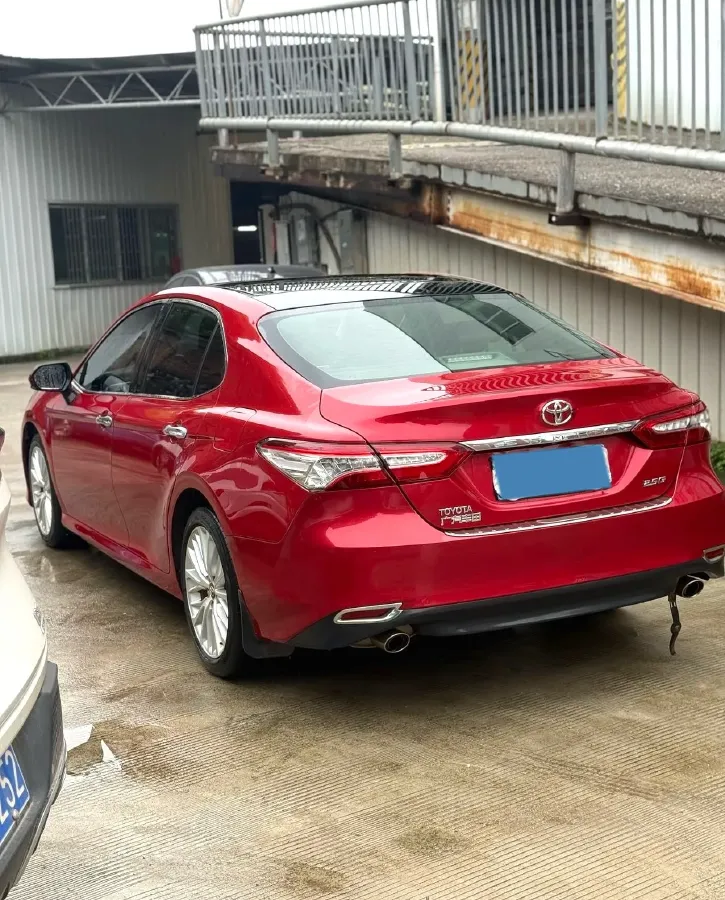 2018 Toyota Camry 2.5L 209HP L4 8AT,autocango,china used car exporter,china ev exporter,chinese used car exporter,chinese used ev exporter