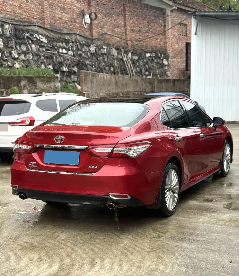 2018 Toyota Camry 2.5L 209HP L4 8AT,autocango,china used car exporter,china ev exporter,chinese used car exporter,chinese used ev exporter