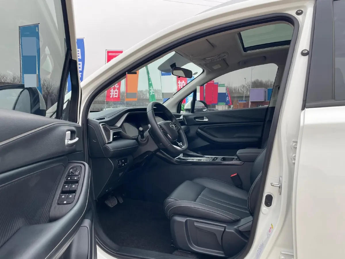 2022 GAC Trumpchi GS4 1.5T 169HP L4 6AT,autocango,china used car exporter,china ev exporter,chinese used car exporter,chinese used ev exporter