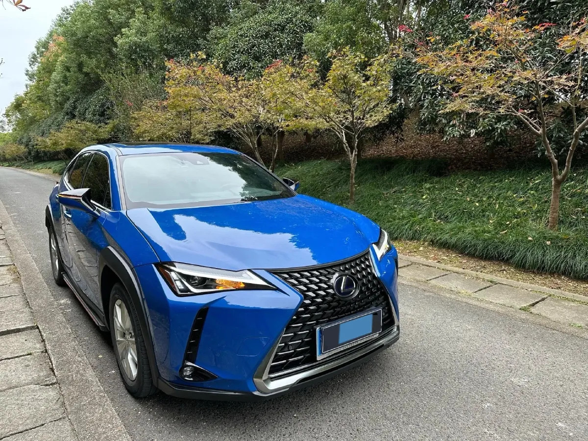 2020 Lexus UX 2.0L 146HP L4 E-CVT Hybrid,autocango,china used car exporter,china ev exporter,chinese used car exporter,chinese used ev exporter