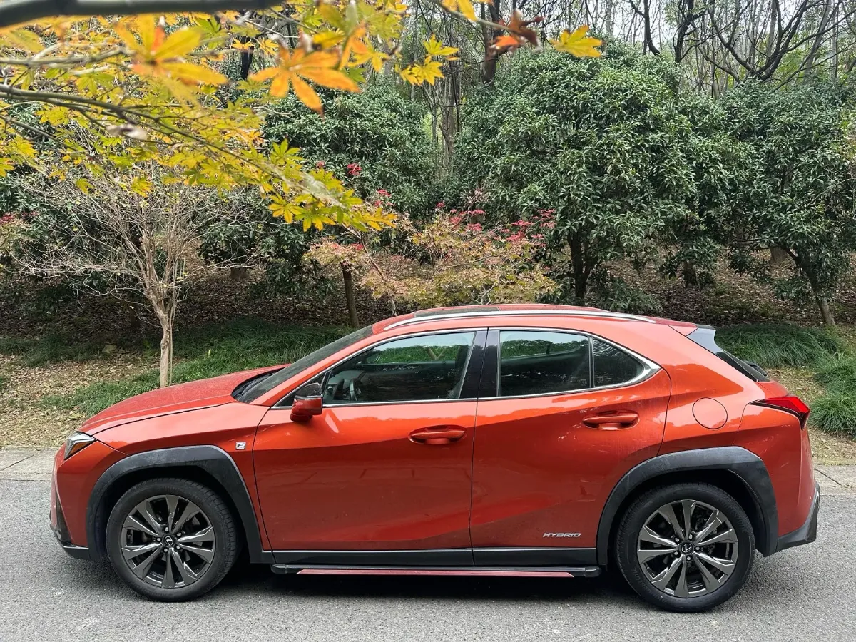 2020 Lexus UX 2.0L 146HP L4 E-CVT Hybrid,autocango,china used car exporter,china ev exporter,chinese used car exporter,chinese used ev exporter