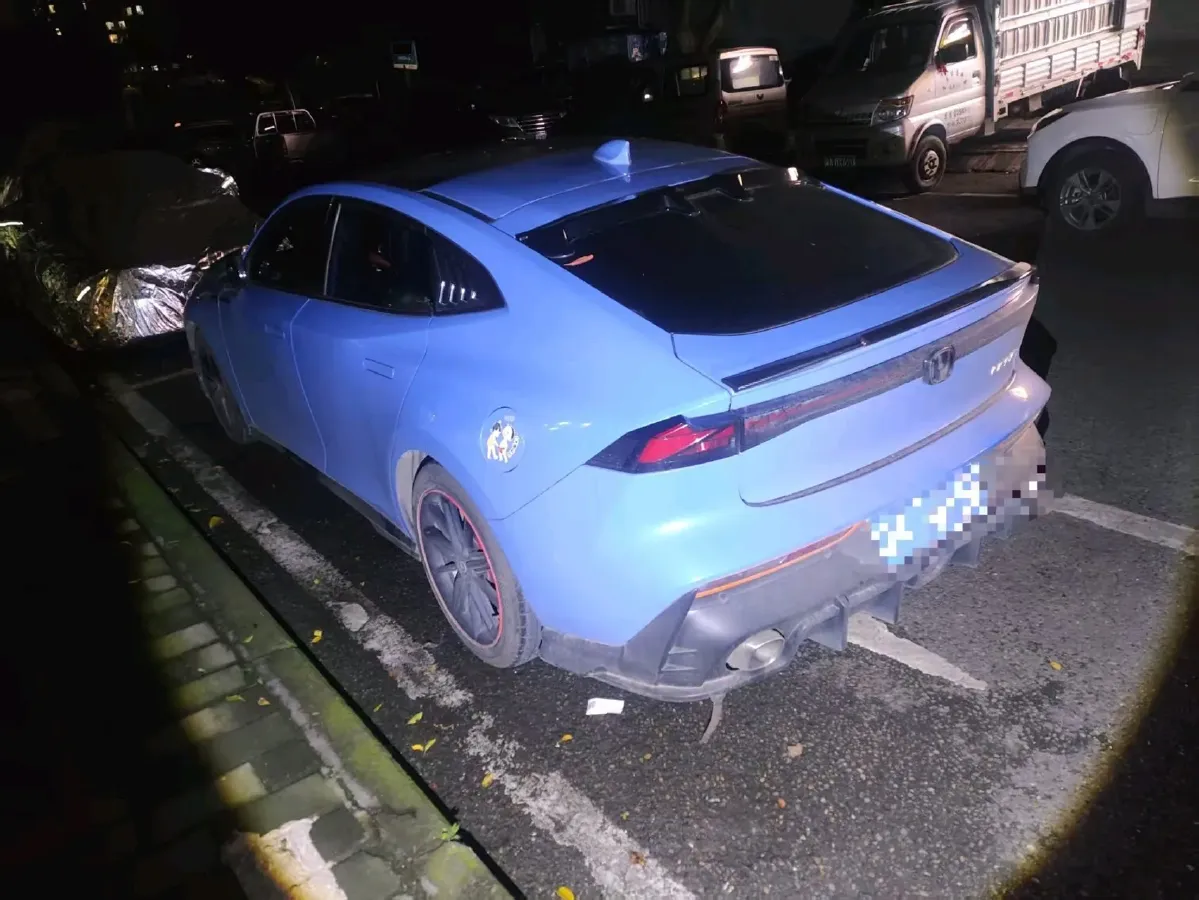 2022 ChangAn UNI-V 1.5T 188HP L4 7DCT,autocango,china used car exporter,china ev exporter,chinese used car exporter,chinese used ev exporter