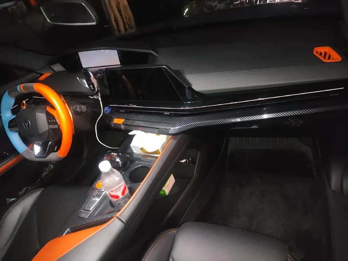 2022 ChangAn UNI-V 1.5T 188HP L4 7DCT,autocango,china used car exporter,china ev exporter,chinese used car exporter,chinese used ev exporter