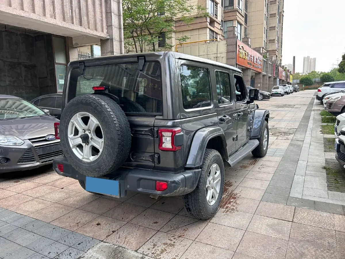 2019 Jeep Wrangler 2.0T 266HP L4 8AT,autocango,china used car exporter,china ev exporter,chinese used car exporter,chinese used ev exporter