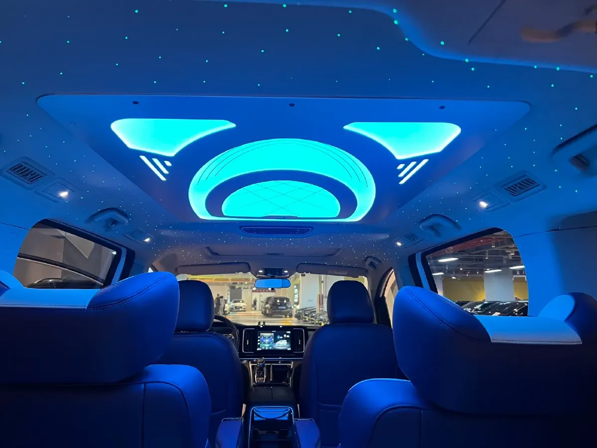 2023 GAC Trumpchi M8 2.0T 252HP L4 8AT,autocango,china used car exporter,china ev exporter,chinese used car exporter,chinese used ev exporter