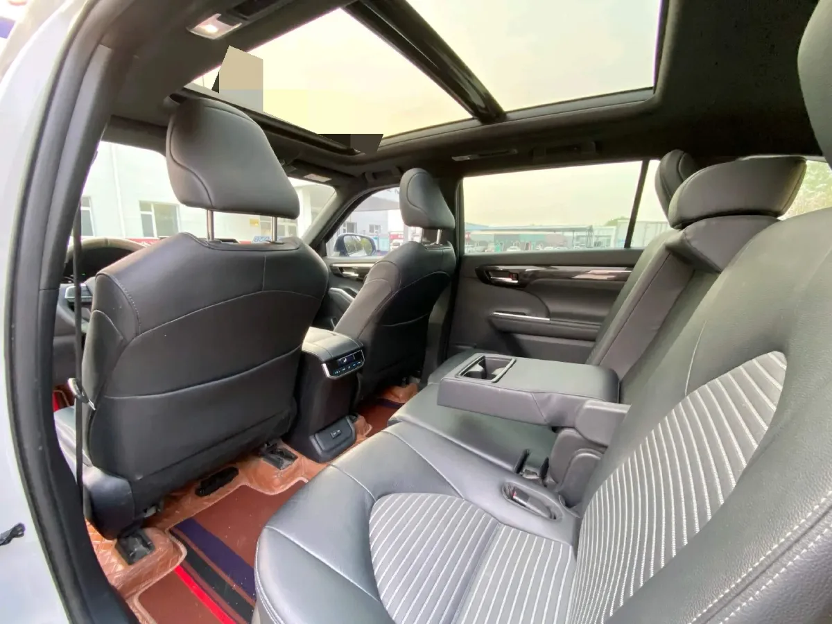 2022 Toyota Crown Kluger 2.5L 192HP L4 E-CVT Hybrid,autocango,china used car exporter,china ev exporter,chinese used car exporter,chinese used ev exporter