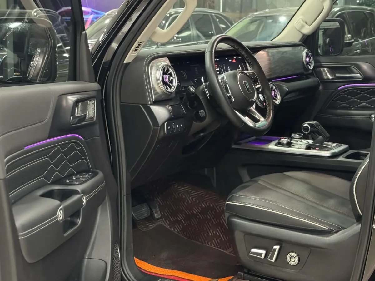 2023 Tank 300 2.0T 227HP L4 8AT,autocango,china used car exporter,china ev exporter,chinese used car exporter,chinese used ev exporter