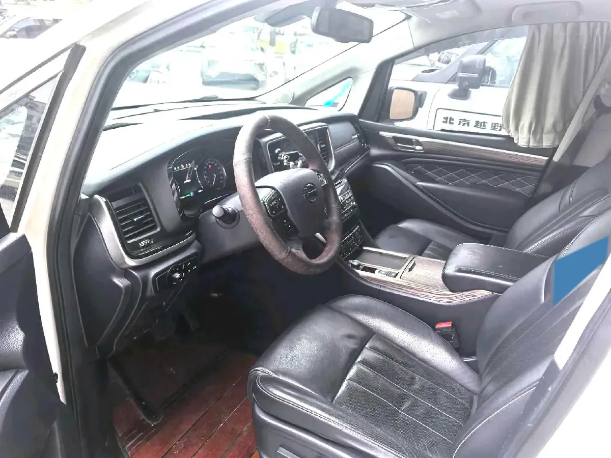 2020 GAC Trumpchi M8 2.0T 252HP L4 8AT,autocango,china used car exporter,china ev exporter,chinese used car exporter,chinese used ev exporter