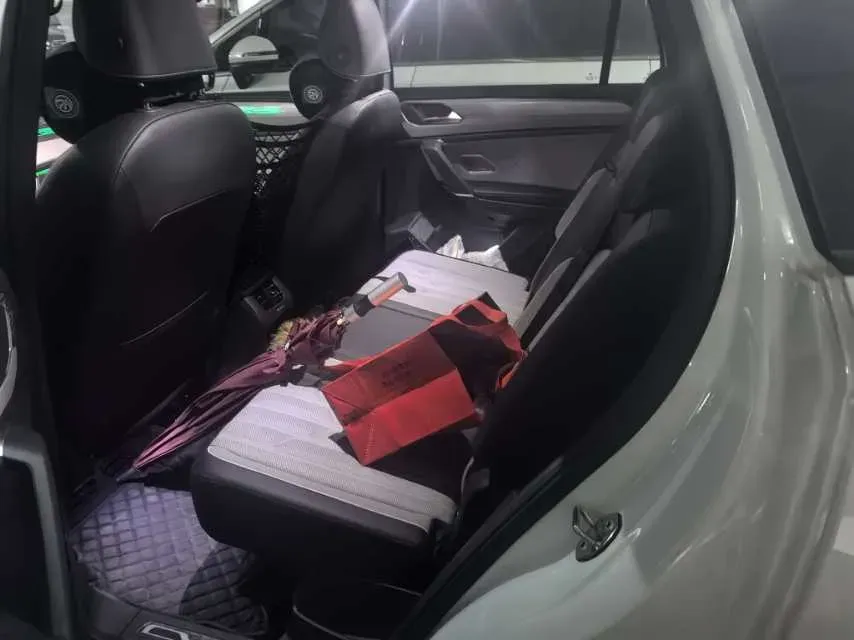 2023 Volkswagen Tayron 2.0T 220HP L4 7DCT,autocango,china used car exporter,china ev exporter,chinese used car exporter,chinese used ev exporter