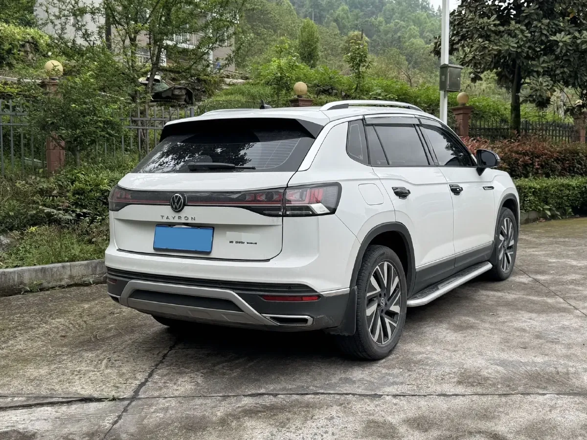 2024 Volkswagen Tayron 1.5T 160HP L4 7DCT,autocango,china used car exporter,china ev exporter,chinese used car exporter,chinese used ev exporter