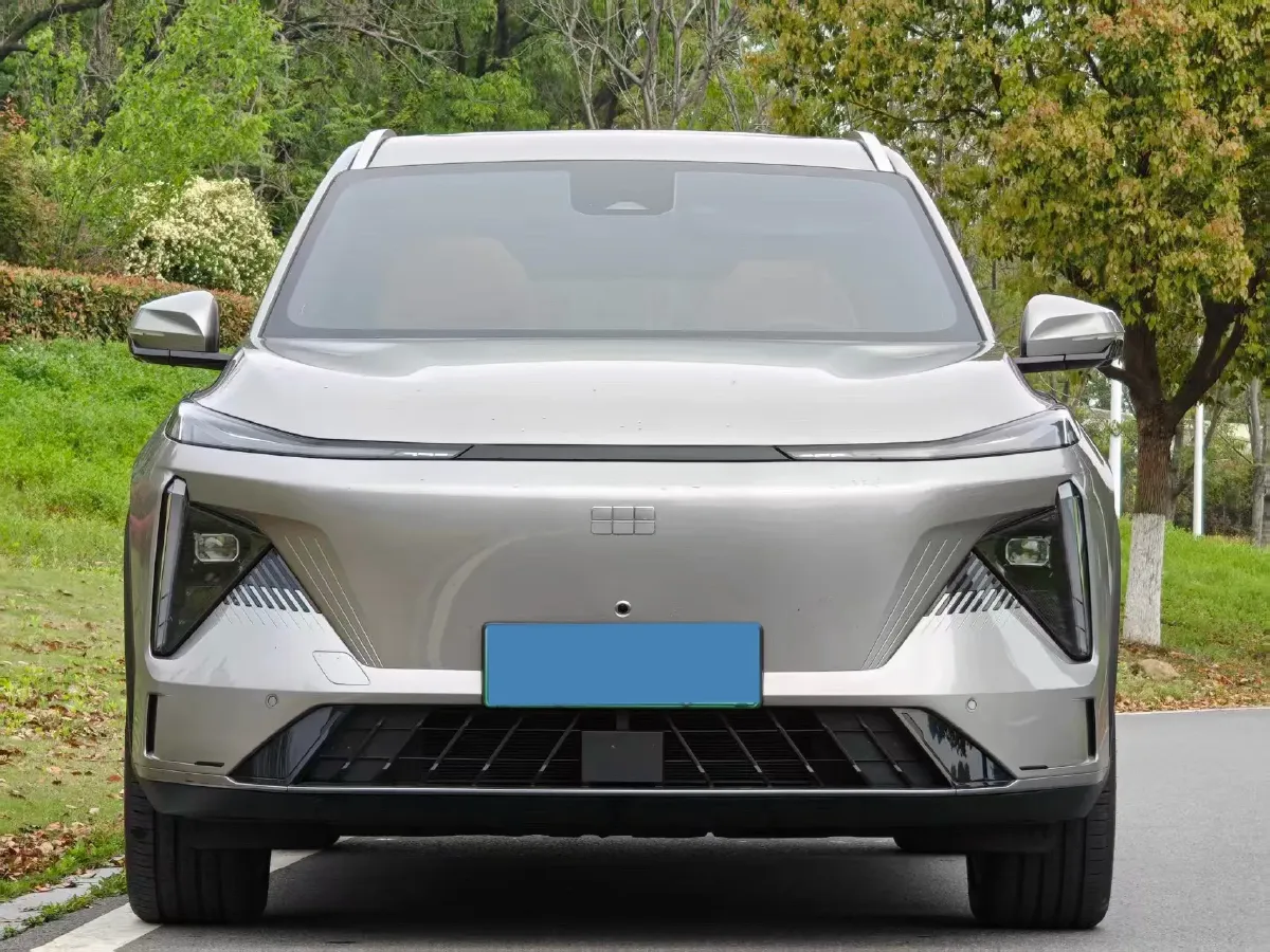 2023 Geely Galaxy L7 1.5T 163HP L4 3DHT PHEV 18.7KWH,autocango,china used car exporter,china ev exporter,chinese used car exporter,chinese used ev exporter