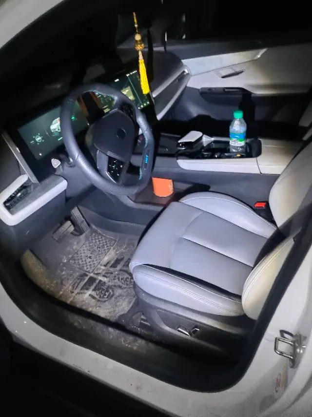 2023 ChangAn UNI-T 1.5T 188HP L4 7DCT,autocango,china used car exporter,china ev exporter,chinese used car exporter,chinese used ev exporter