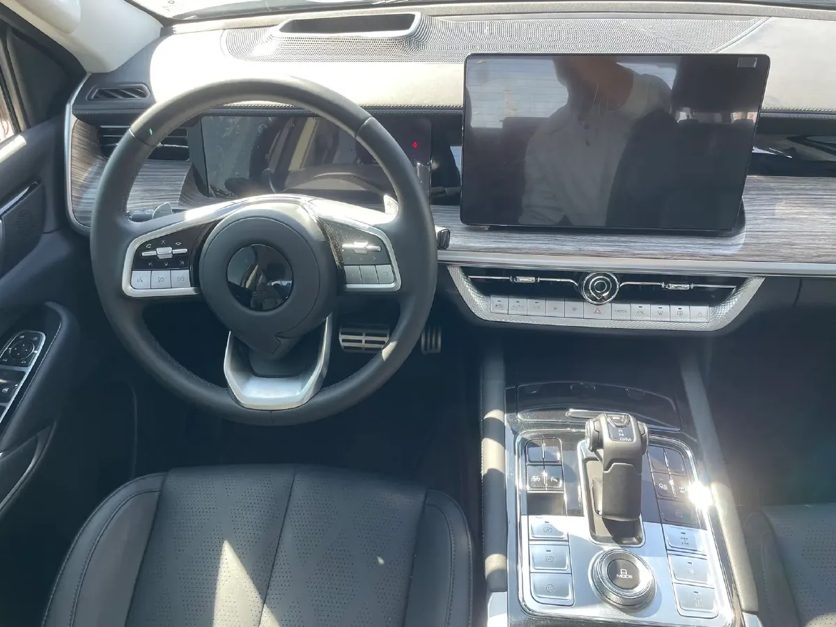 2025 Great Wall Poer Hi4-T 2.0T 252HP L4 9AT PHEV,autocango,china used car exporter,china ev exporter,chinese used car exporter,chinese used ev exporter