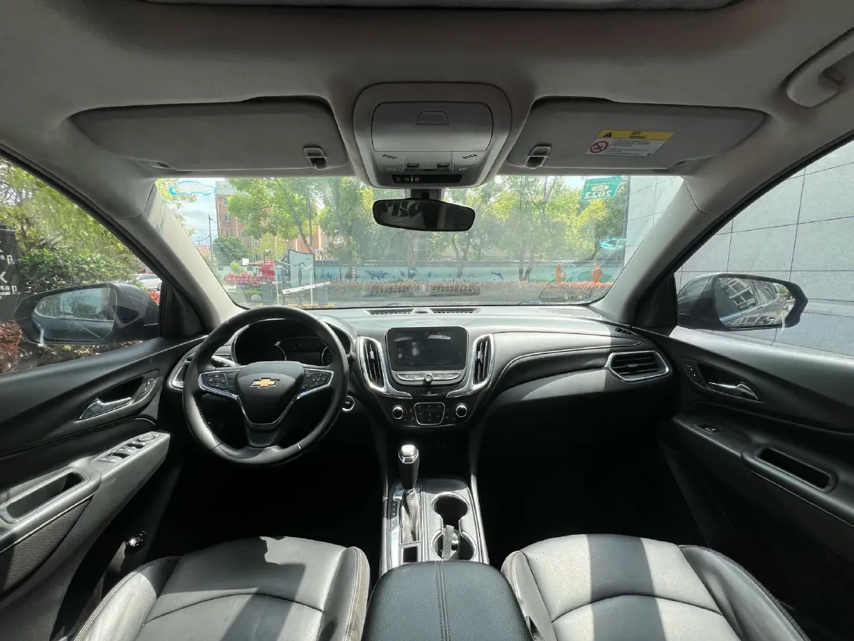 2019 Chevrolet Equinox 1.5T 180HP L4 6AT,autocango,china used car exporter,china ev exporter,chinese used car exporter,chinese used ev exporter