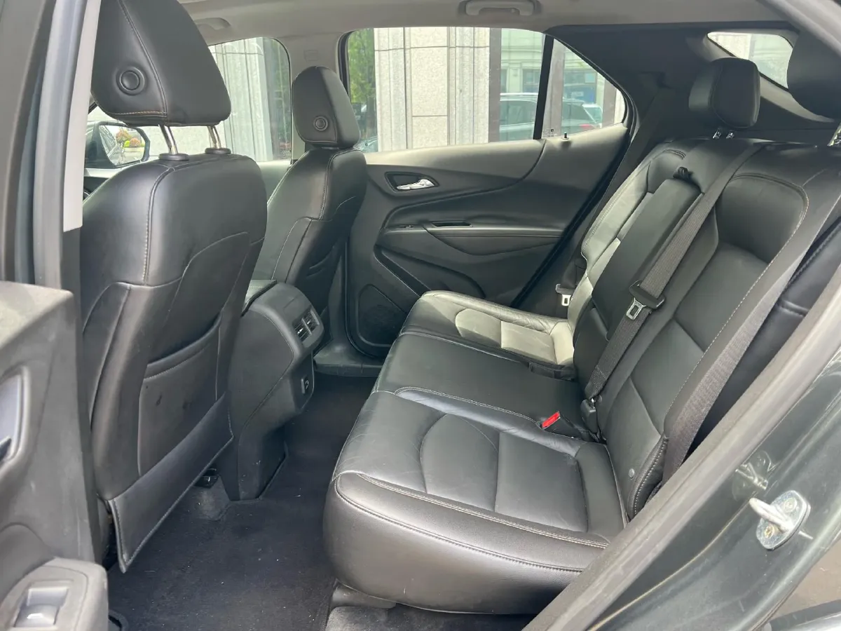 2019 Chevrolet Equinox 1.5T 180HP L4 6AT,autocango,china used car exporter,china ev exporter,chinese used car exporter,chinese used ev exporter