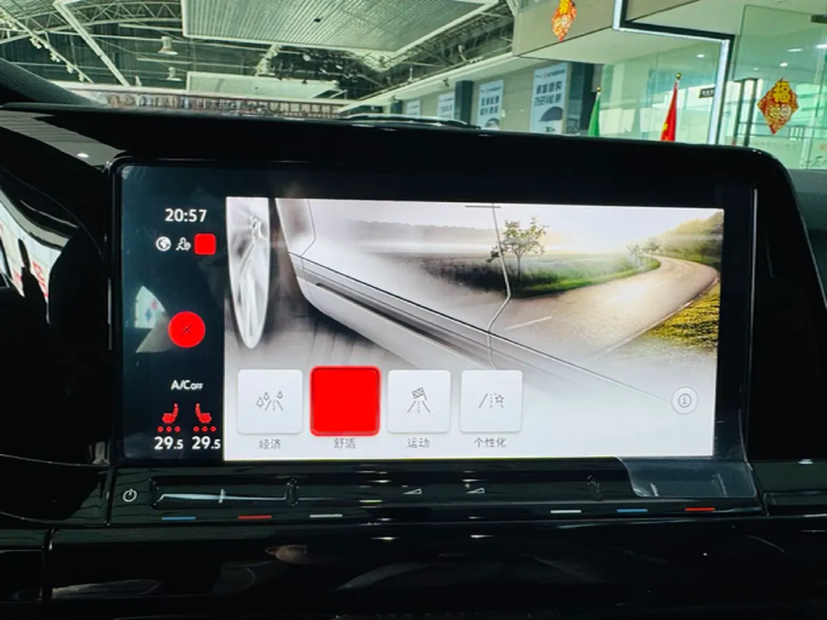 2023 Volkswagen Golf 1.4T 150HP L4 7DCT,autocango,china used car exporter,china ev exporter,chinese used car exporter,chinese used ev exporter