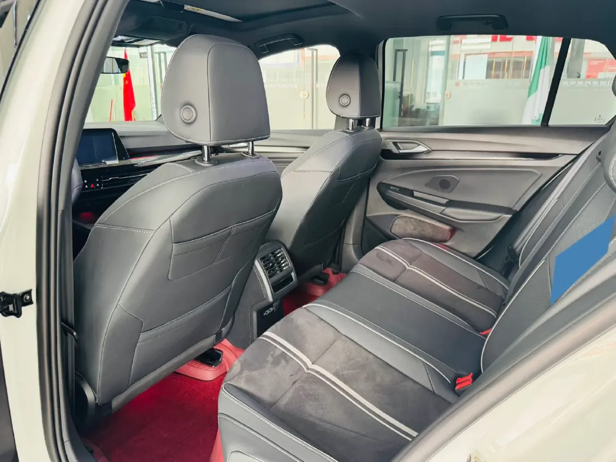 2023 Volkswagen Golf 1.4T 150HP L4 7DCT,autocango,china used car exporter,china ev exporter,chinese used car exporter,chinese used ev exporter