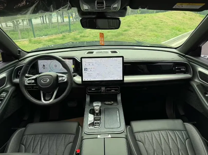 2022 GAC Trumpchi GS8 2.0T 252HP L4 8AT,autocango,china used car exporter,china ev exporter,chinese used car exporter,chinese used ev exporter