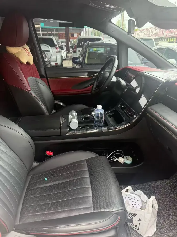 2023 GAC Trumpchi M8 2.0T 190HP L4 E-CVT Hybrid,autocango,china used car exporter,china ev exporter,chinese used car exporter,chinese used ev exporter