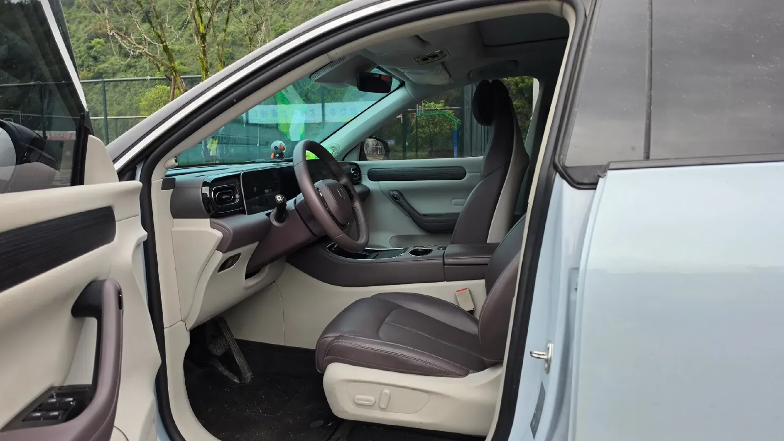 2024 Leapmotor C11 BEV 78.5KWH,autocango,china used car exporter,china ev exporter,chinese used car exporter,chinese used ev exporter