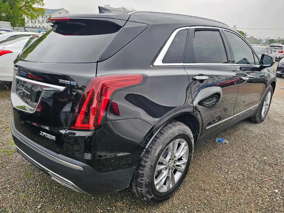 2023 Cadillac XT5 2.0T 237HP L4 9AT,autocango,china used car exporter,china ev exporter,chinese used car exporter,chinese used ev exporter