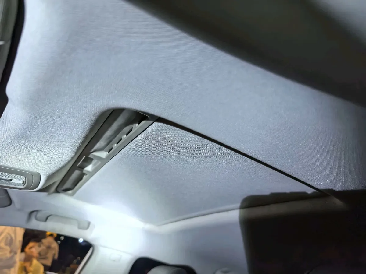 2019 MAXUS XinTu V80 2.5T 136HP L4 6AMT,autocango,china used car exporter,china ev exporter,chinese used car exporter,chinese used ev exporter