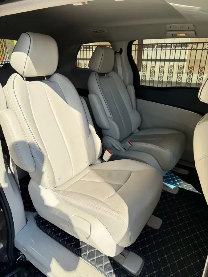 2020 Buick GL8 2.0T 237HP L4 9AT,autocango,china used car exporter,china ev exporter,chinese used car exporter,chinese used ev exporter