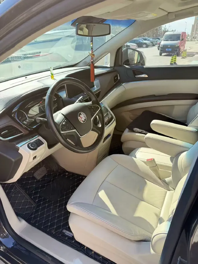 2020 Buick GL8 2.0T 237HP L4 9AT,autocango,china used car exporter,china ev exporter,chinese used car exporter,chinese used ev exporter