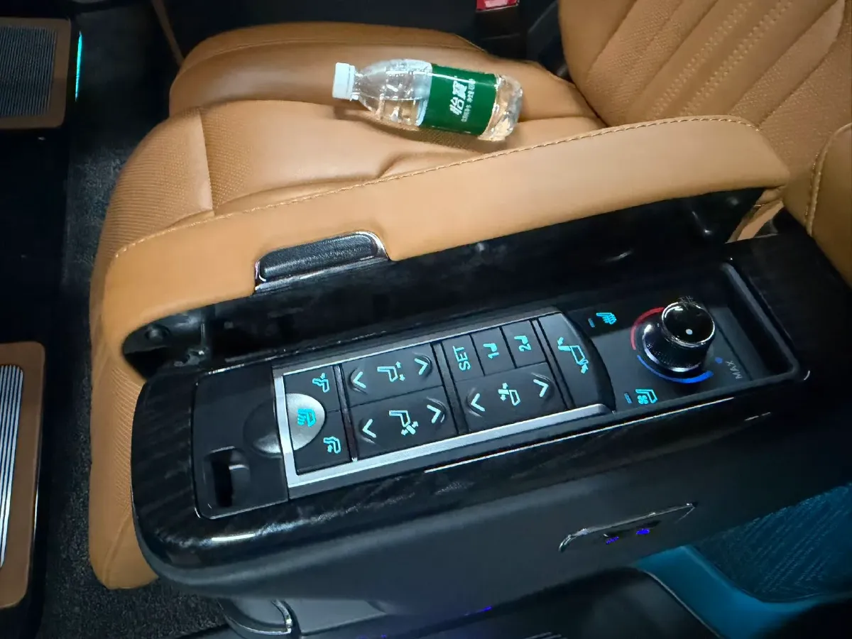 2019 Golden Dragon Sea Lion BEV 51.67KWH,autocango,china used car exporter,china ev exporter,chinese used car exporter,chinese used ev exporter