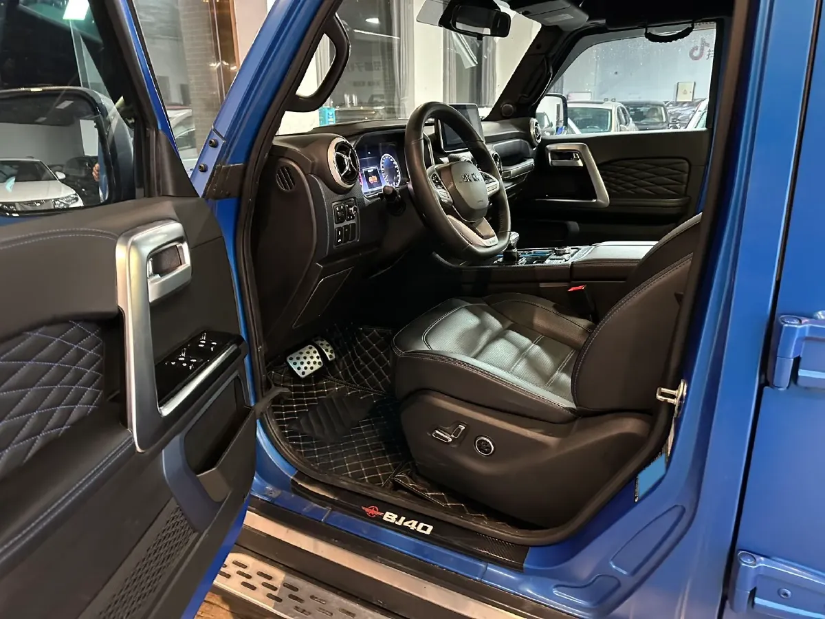 2021 Beijing BJ40 2.0T 163HP L4 8AT,autocango,china used car exporter,china ev exporter,chinese used car exporter,chinese used ev exporter