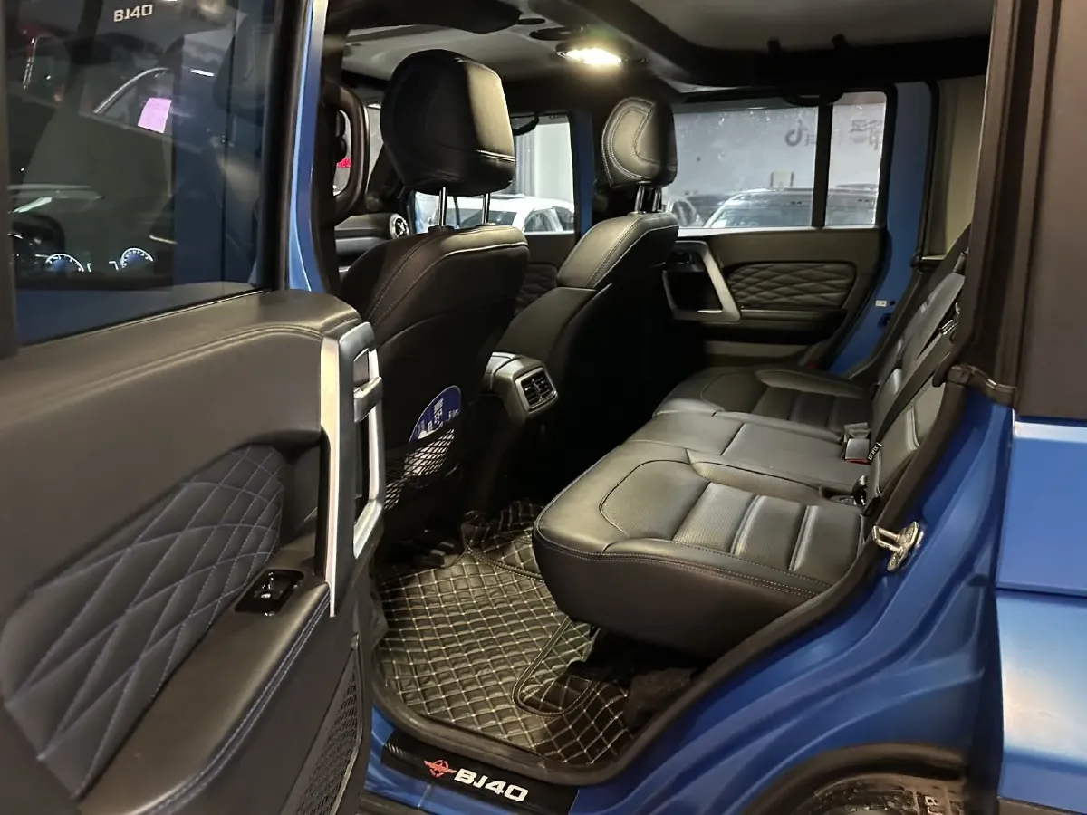 2021 Beijing BJ40 2.0T 163HP L4 8AT,autocango,china used car exporter,china ev exporter,chinese used car exporter,chinese used ev exporter