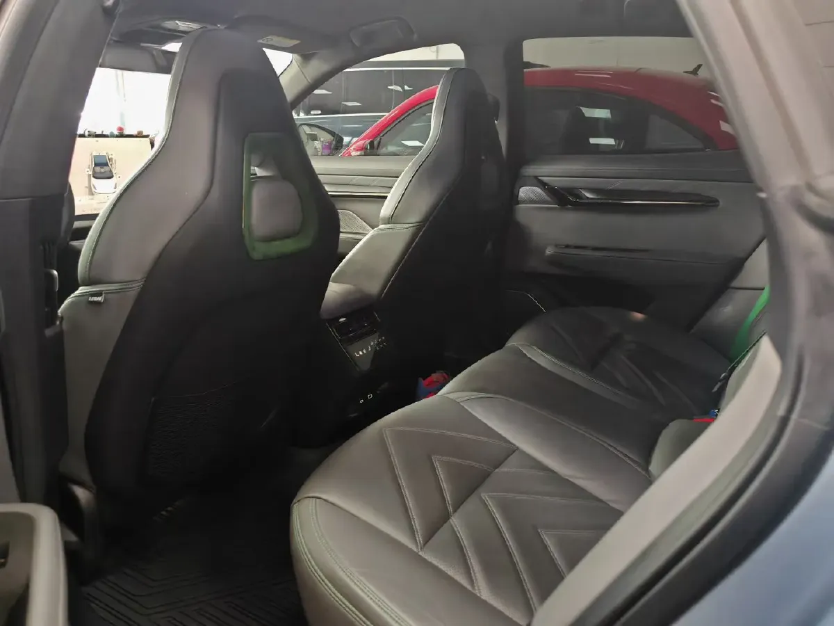 2021 Zeekr 001 BEV 100KWH,autocango,china used car exporter,china ev exporter,chinese used car exporter,chinese used ev exporter