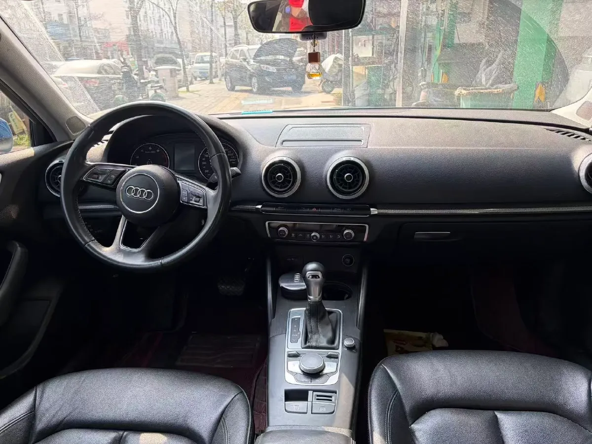 2020 Audi A3 1.4T 150HP L4 7DCT,autocango,china used car exporter,china ev exporter,chinese used car exporter,chinese used ev exporter