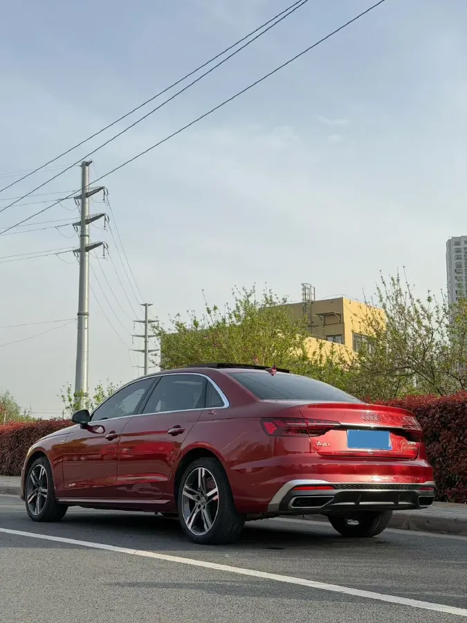 2020 Audi A4L 2.0T 190HP L4 7DCT,autocango,china used car exporter,china ev exporter,chinese used car exporter,chinese used ev exporter