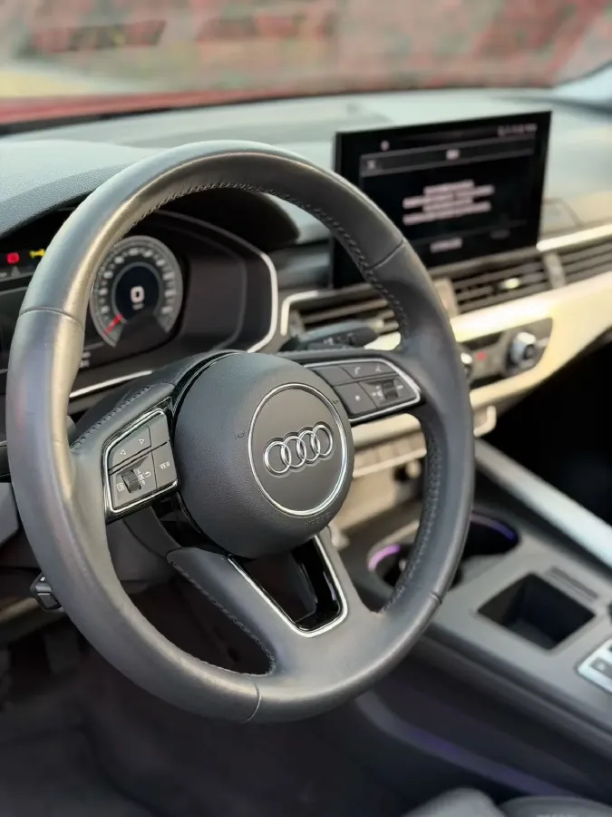 2020 Audi A4L 2.0T 190HP L4 7DCT,autocango,china used car exporter,china ev exporter,chinese used car exporter,chinese used ev exporter