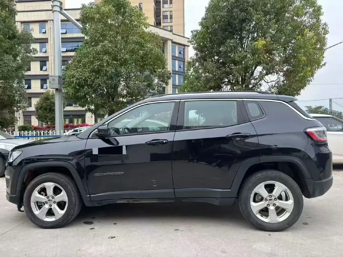 2019 Jeep Compass 1.3T 173HP L4 9AT,autocango,china used car exporter,china ev exporter,chinese used car exporter,chinese used ev exporter