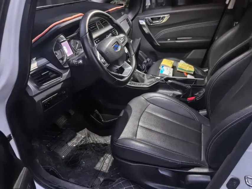 2020 Geely Vision X3 1.5L 109HP L4 CVT,autocango,china used car exporter,china ev exporter,chinese used car exporter,chinese used ev exporter