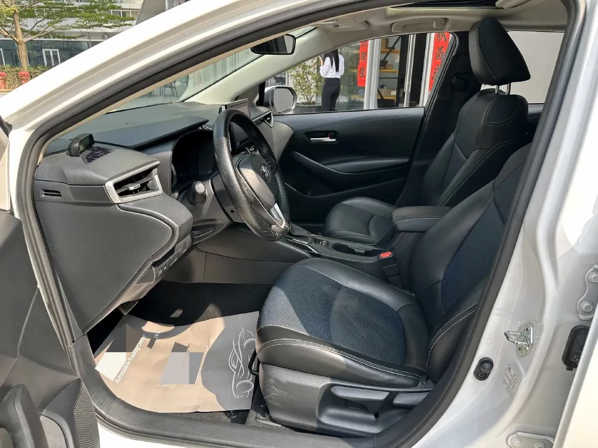 2021 Toyota Corolla 1.2T 116HP L4 CVT,autocango,china used car exporter,china ev exporter,chinese used car exporter,chinese used ev exporter