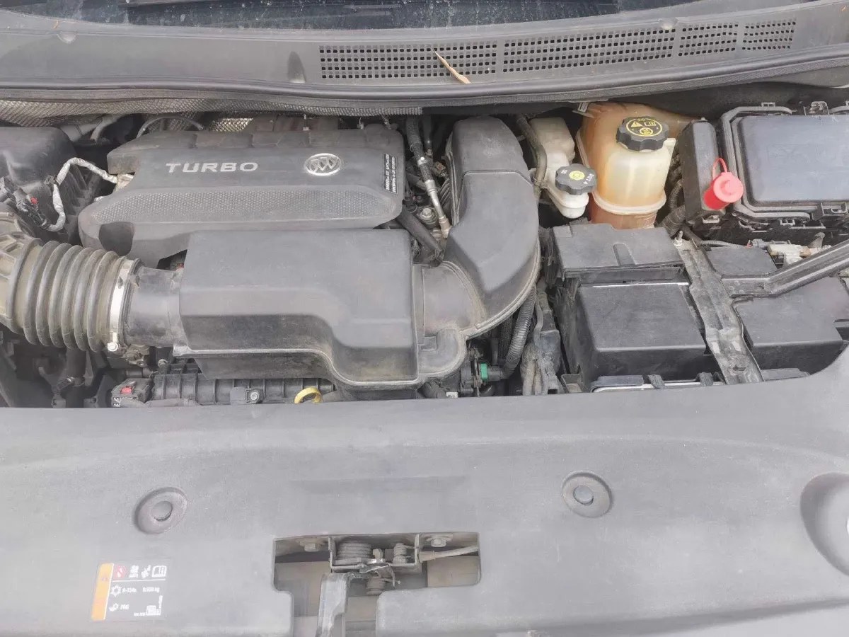 2020 Buick GL8 2.0T 237HP L4 9AT,autocango,china used car exporter,china ev exporter,chinese used car exporter,chinese used ev exporter