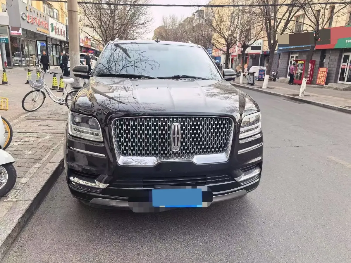 2020 Lincoln Navigator 3.5T 388HP V6 10AT,autocango,china used car exporter,china ev exporter,chinese used car exporter,chinese used ev exporter