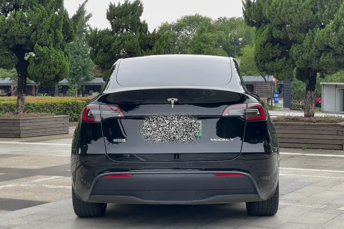 2022 Tesla Model Y BEV 60KWH,autocango,china used car exporter,china ev exporter,chinese used car exporter,chinese used ev exporter